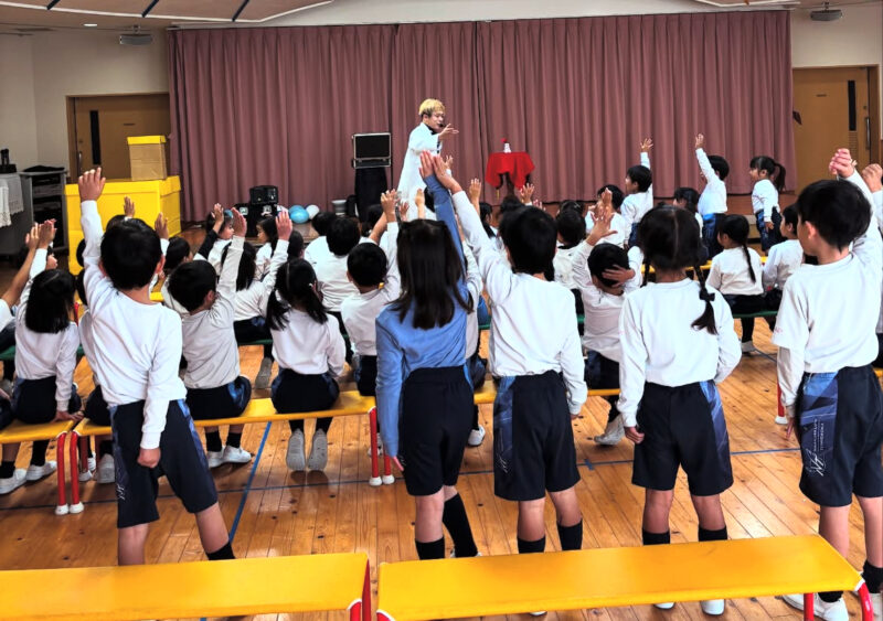 会場が一体となるマジックショー