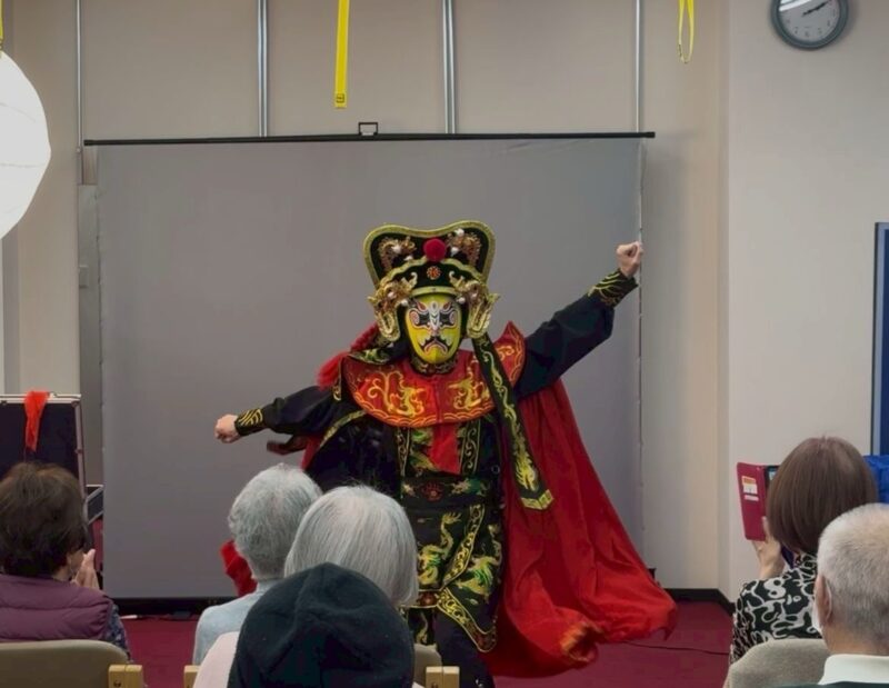 岡山マジシャン